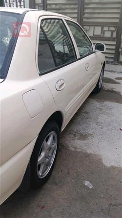 بروتون ويرا